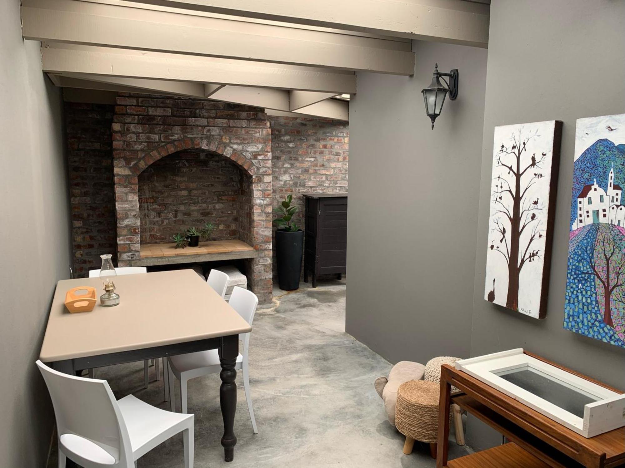 Comfortable 2-Bedroom Place With Indoor Fireplace Mosselbaai Buitenkant foto