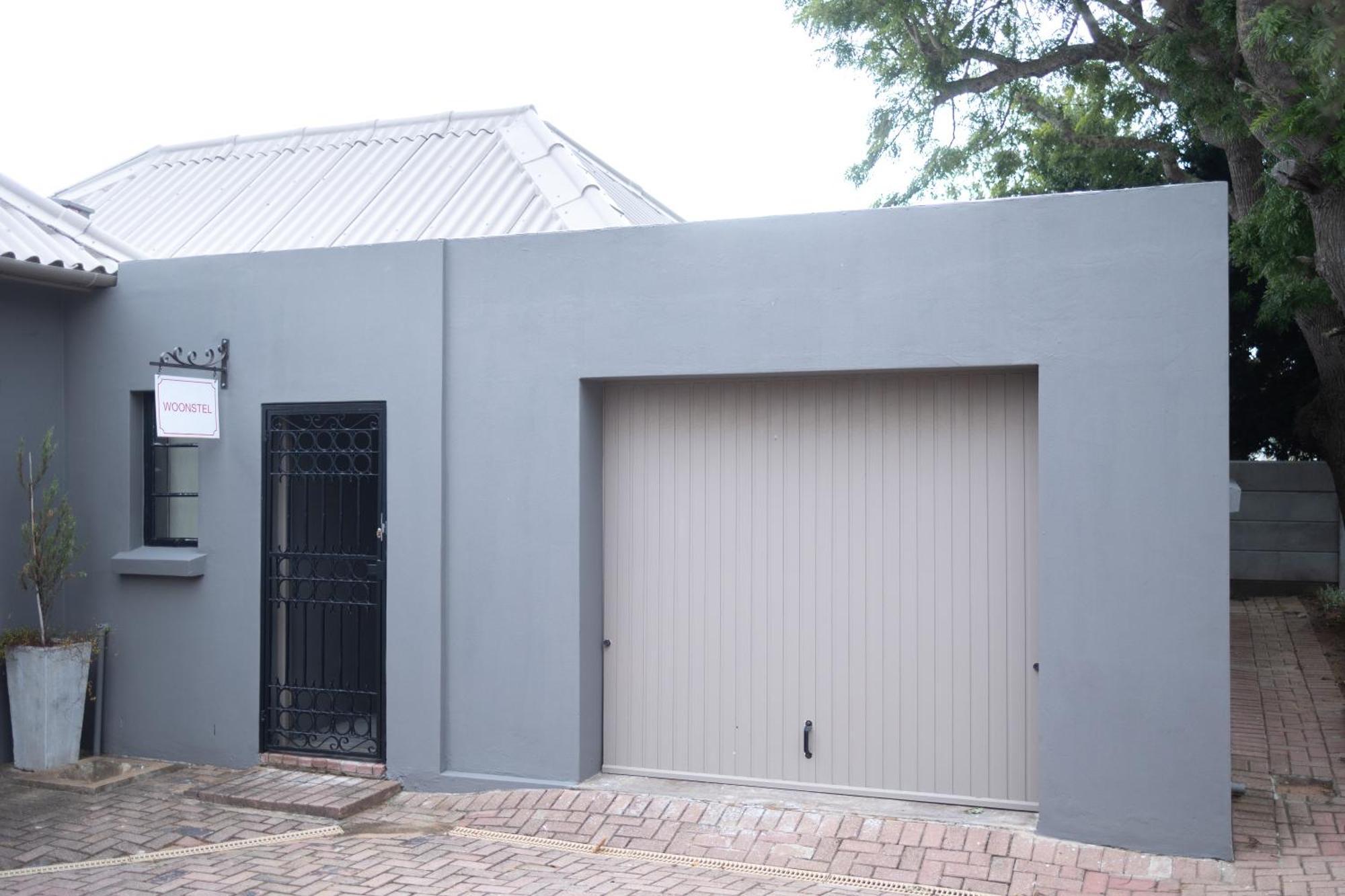 Comfortable 2-Bedroom Place With Indoor Fireplace Mosselbaai Buitenkant foto