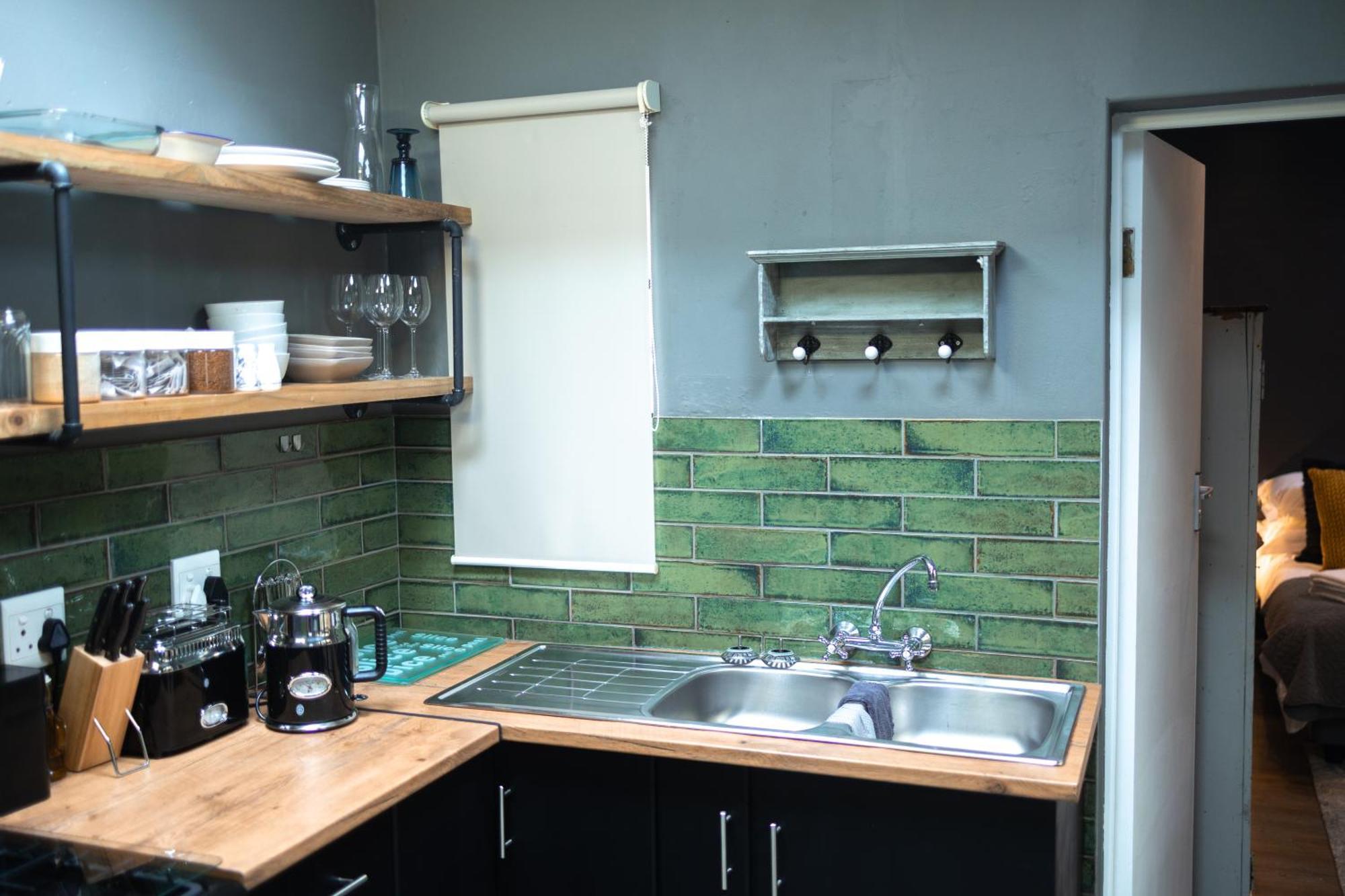 Comfortable 2-Bedroom Place With Indoor Fireplace Mosselbaai Buitenkant foto