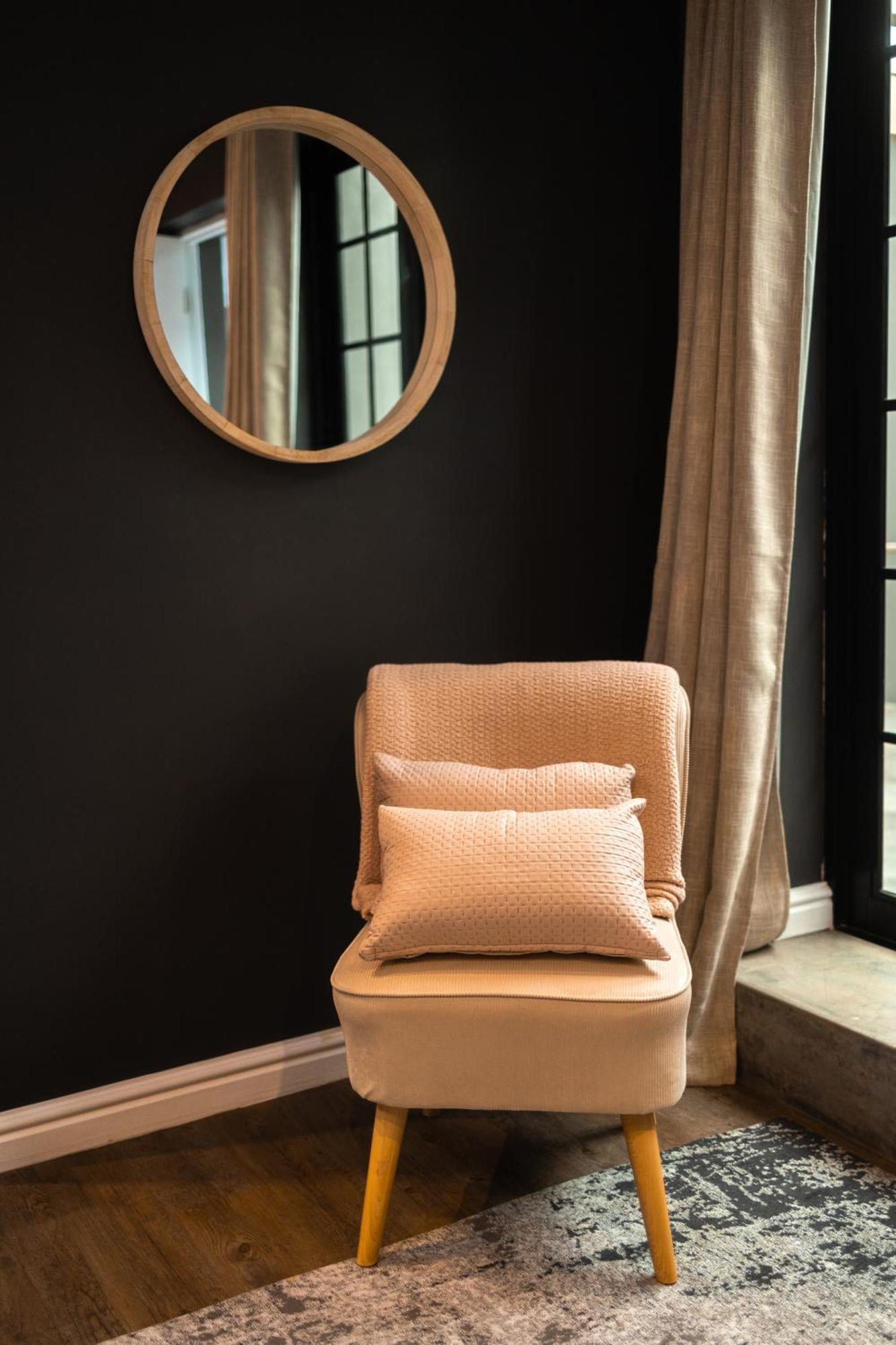 Comfortable 2-Bedroom Place With Indoor Fireplace Mosselbaai Buitenkant foto